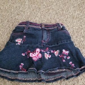 Girls embroidered denim skort